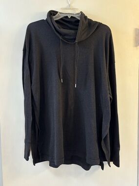 Old Navy Maternity/Postpartum Black Turtleneck Drawstring Sweater